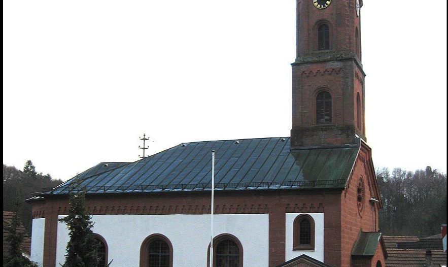 Barmherzigkeitsrosenkranz und stille Anbetung